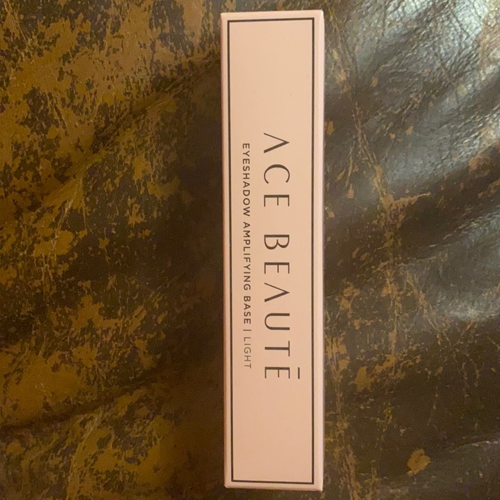 Ace Beaute Eyeshadow Amplifying Base